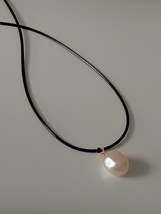 Fashion Jewelry Jewelry - 18K Yellow Gold Pearl Pendant Necklace